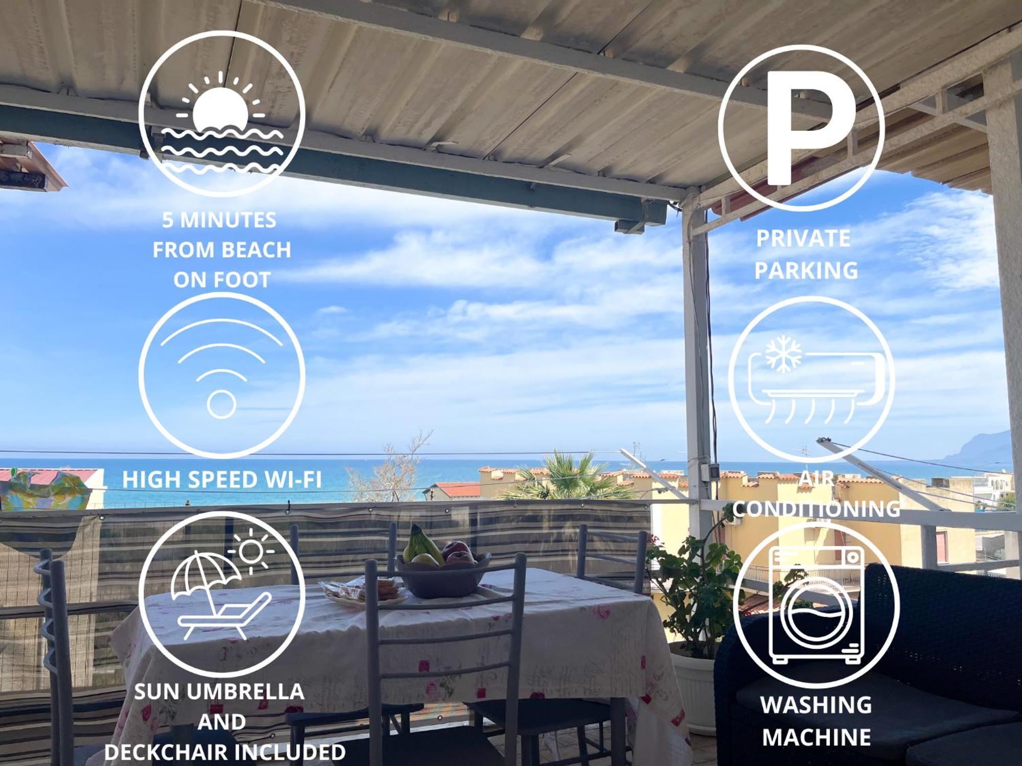 Trilocale A 150 Mt Dal Mare Con Terrazza E Parcheggio Privato Apartment *